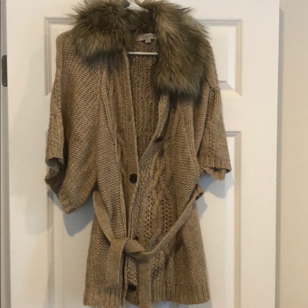 Loft Fur Collar Sweater/Cardigan